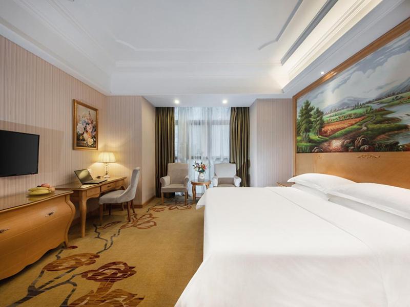 Vienna International Hotel Fuzhou Cangshan Wanda Esterno foto